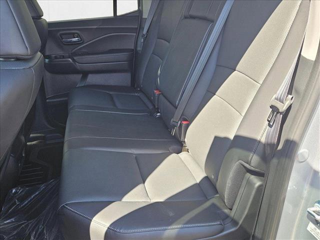 new 2025 Honda Ridgeline car, priced at $42,427