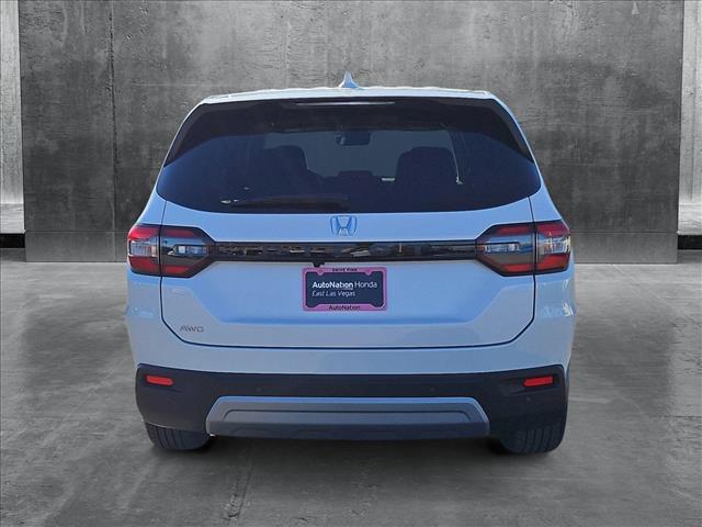 new 2025 Honda Pilot car, priced at $49,650