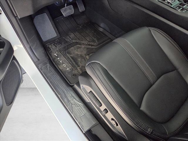 new 2025 Honda Pilot car, priced at $48,160