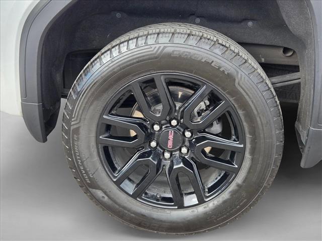 used 2022 GMC Sierra 1500 car, priced at $31,548