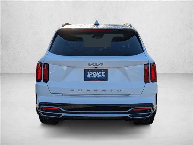 used 2022 Kia Sorento car, priced at $23,995