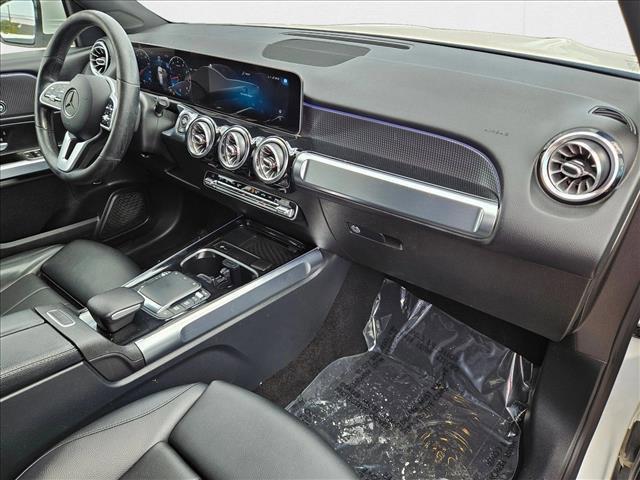 used 2021 Mercedes-Benz GLB 250 car, priced at $23,990