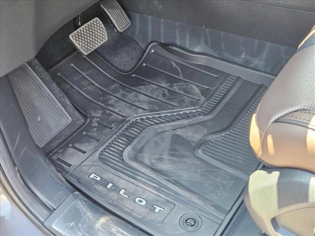 new 2025 Honda Pilot car, priced at $50,421