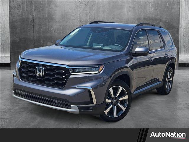 new 2025 Honda Pilot car, priced at $50,421