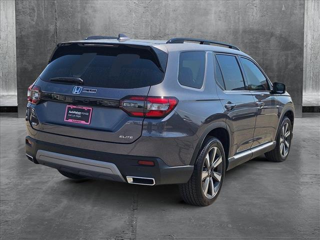 new 2025 Honda Pilot car, priced at $50,421