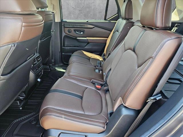 new 2025 Honda Pilot car, priced at $50,421