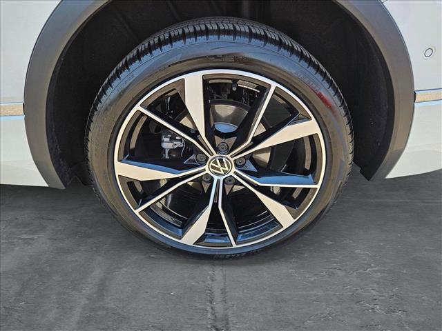 used 2024 Volkswagen Tiguan car, priced at $30,772