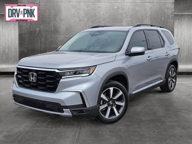 new 2025 Honda Pilot car, priced at $48,595