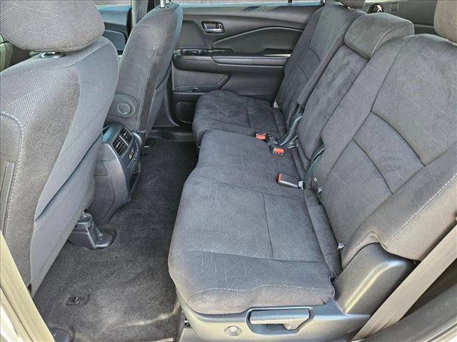 used 2022 Honda Pilot car, priced at $31,559