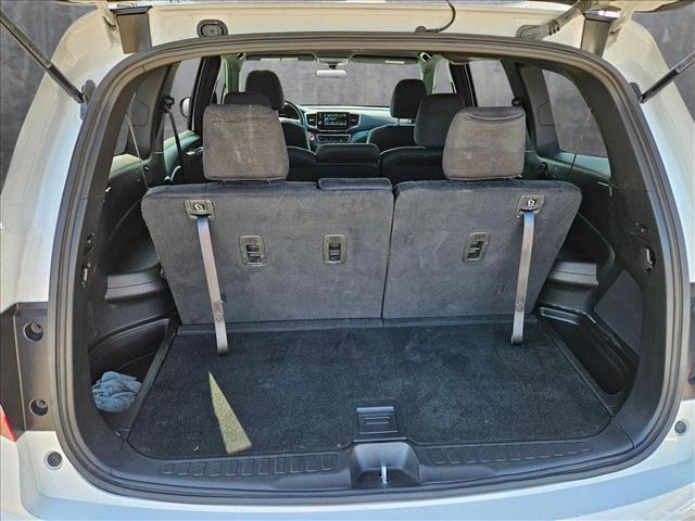 used 2022 Honda Pilot car, priced at $31,559