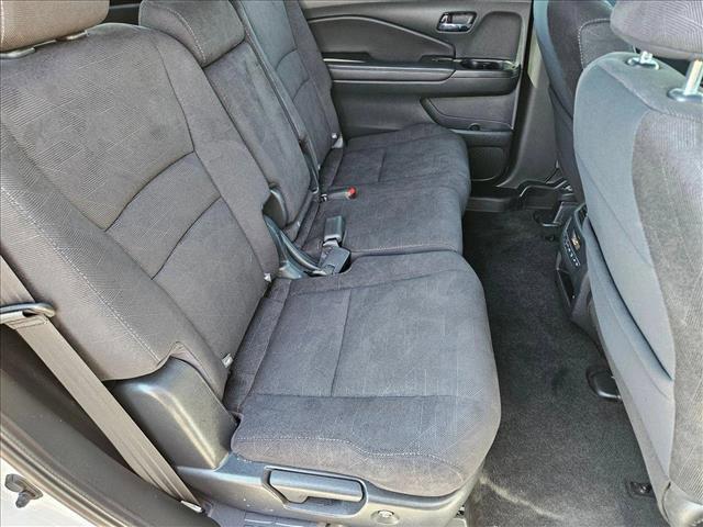 used 2022 Honda Pilot car, priced at $31,559