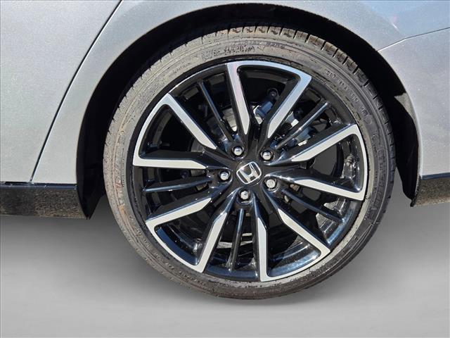 new 2025 Honda Accord Hybrid car, priced at $37,303