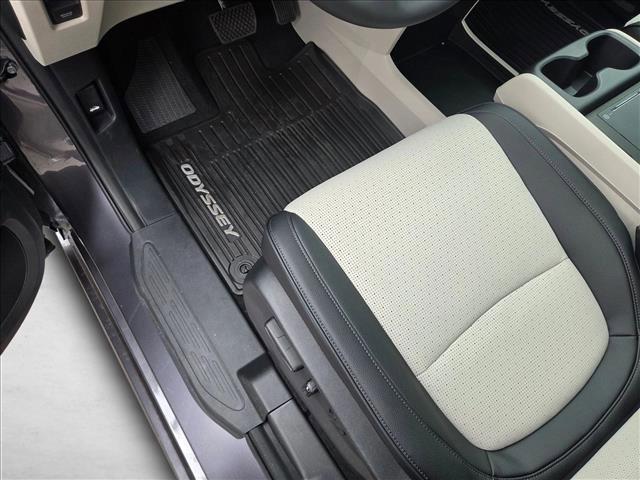 new 2026 Honda Odyssey car, priced at $49,426