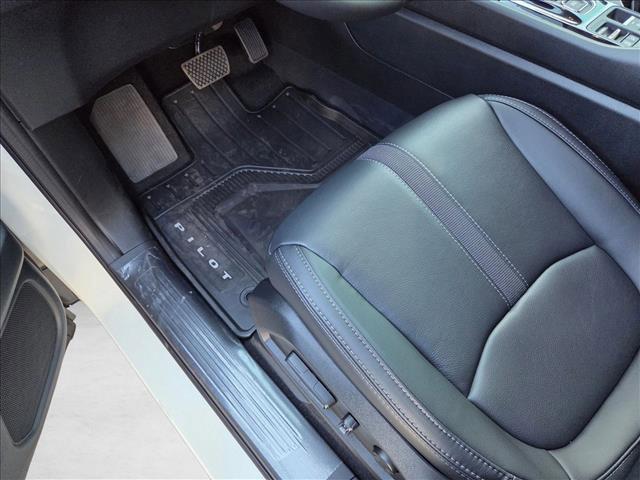 new 2025 Honda Pilot car, priced at $48,160