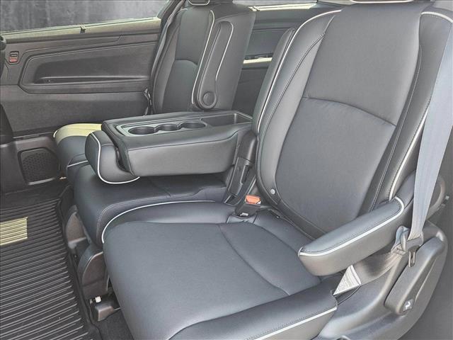 new 2025 Honda Odyssey car, priced at $45,391
