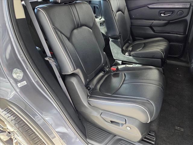 used 2024 Honda Pilot car, priced at $42,498