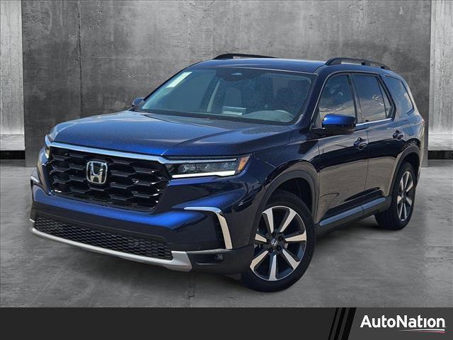 new 2025 Honda Pilot car, priced at $45,512
