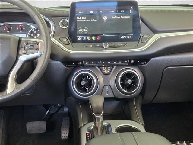used 2024 Chevrolet Blazer car, priced at $19,999