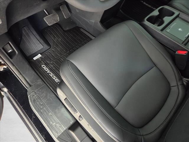 new 2026 Honda Odyssey car, priced at $42,038