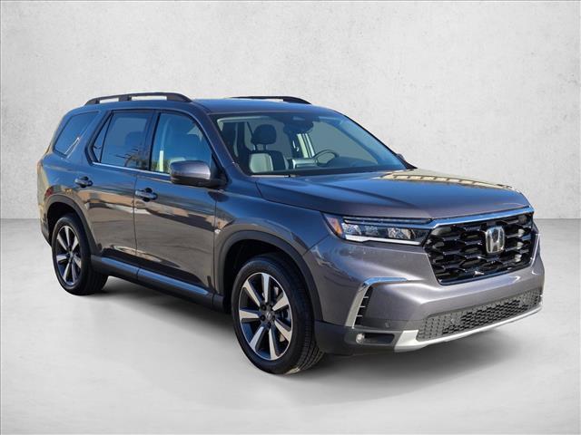 new 2025 Honda Pilot car, priced at $46,781