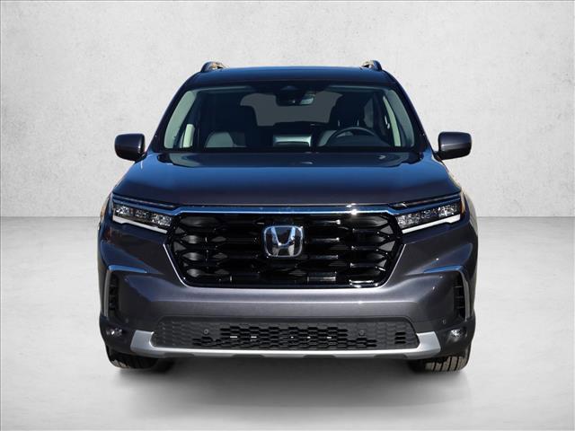 new 2025 Honda Pilot car, priced at $46,781