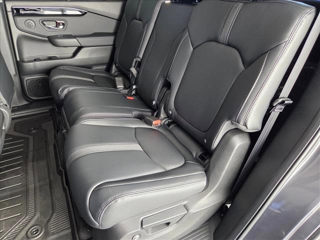 new 2025 Honda Pilot car, priced at $46,781