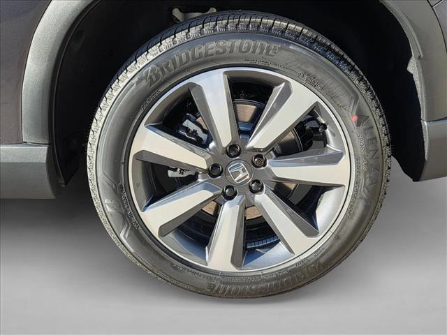 new 2025 Honda Pilot car, priced at $46,781