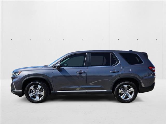 used 2025 Honda Pilot car, priced at $38,949