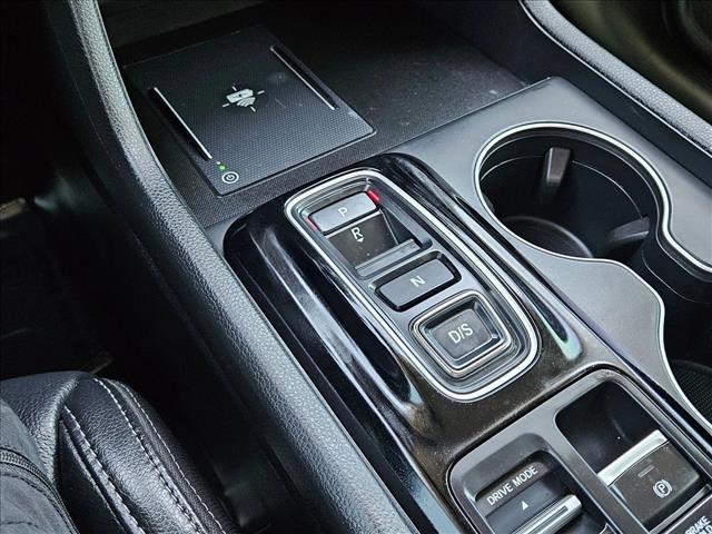 used 2025 Honda Pilot car, priced at $38,949