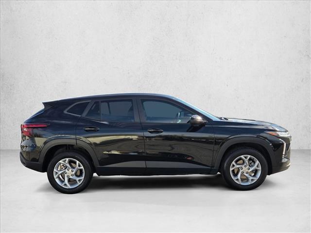 used 2024 Chevrolet Trax car, priced at $20,398