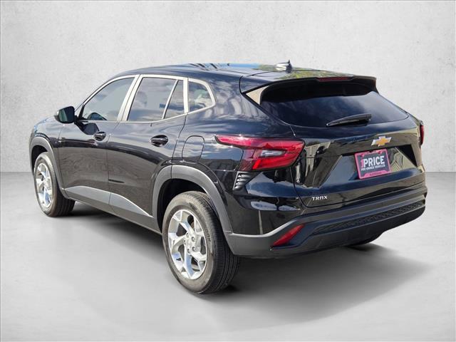 used 2024 Chevrolet Trax car, priced at $20,398
