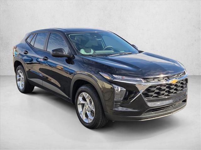 used 2024 Chevrolet Trax car, priced at $20,398