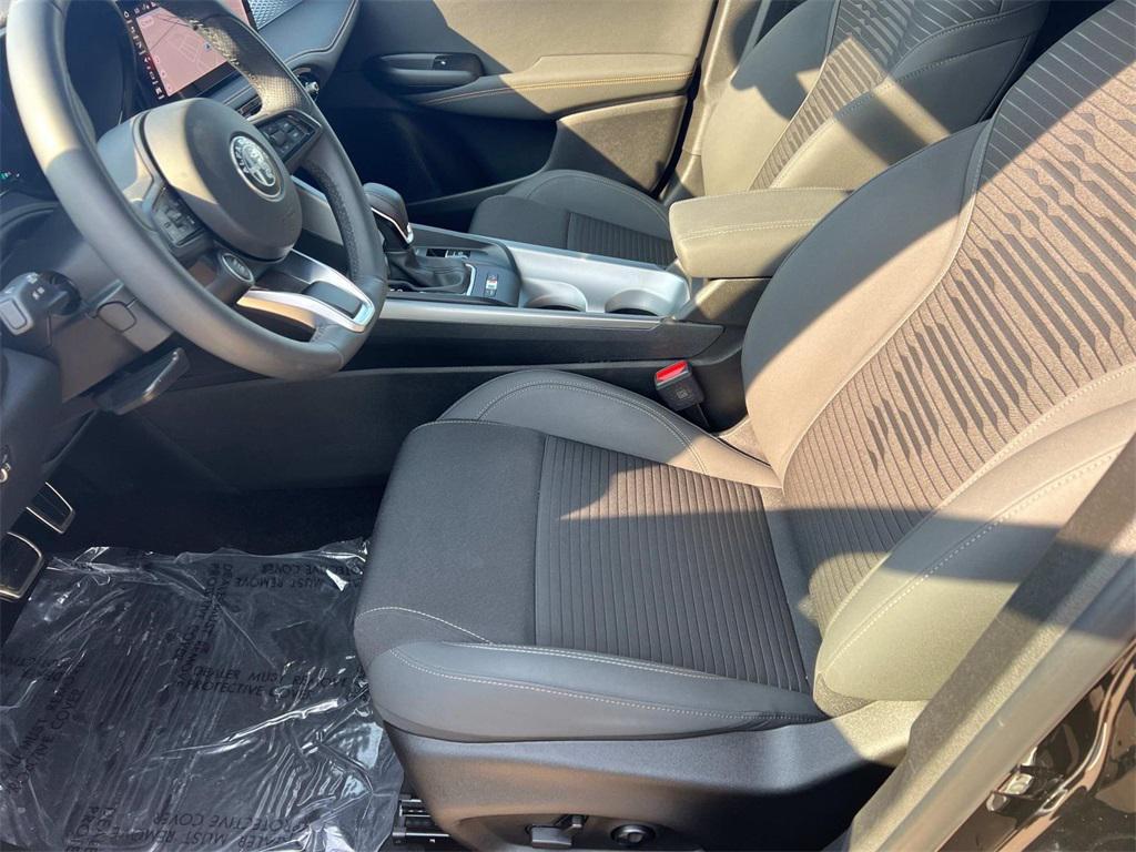 new 2025 Alfa Romeo Tonale car, priced at $45,855