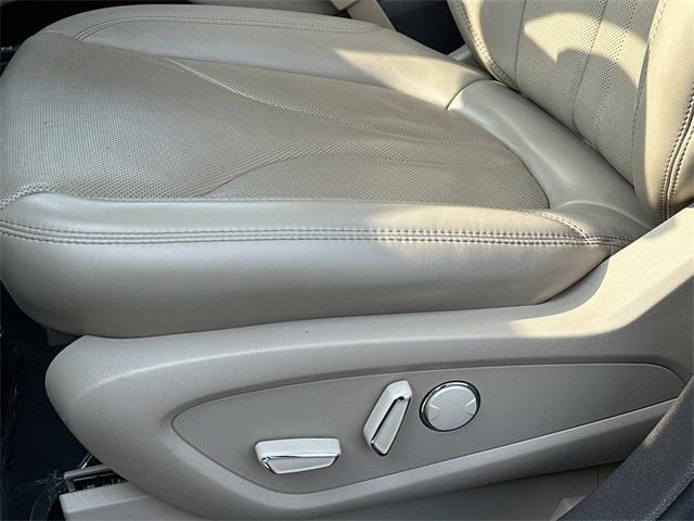 used 2021 Lincoln Nautilus car, priced at $25,925