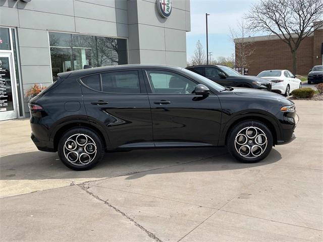 new 2025 Alfa Romeo Tonale car, priced at $47,065