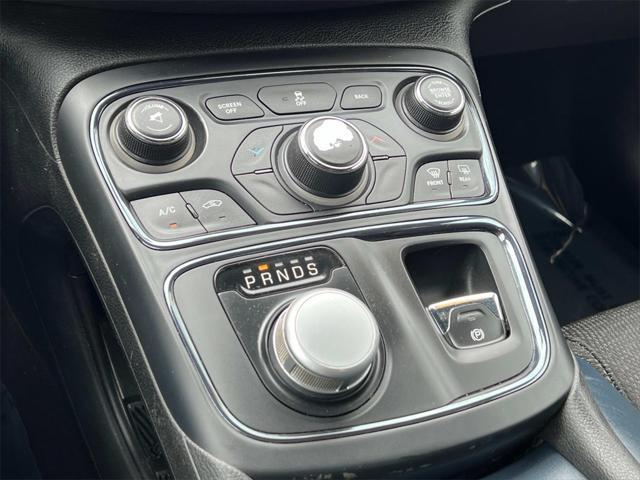 used 2015 Chrysler 200 car, priced at $8,695
