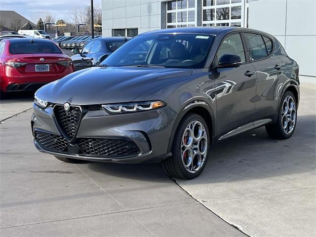 new 2024 Alfa Romeo Tonale car, priced at $54,872