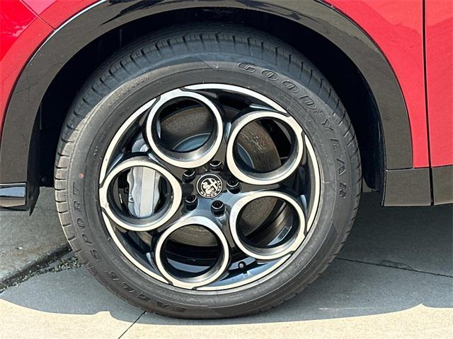 new 2025 Alfa Romeo Tonale car, priced at $45,855