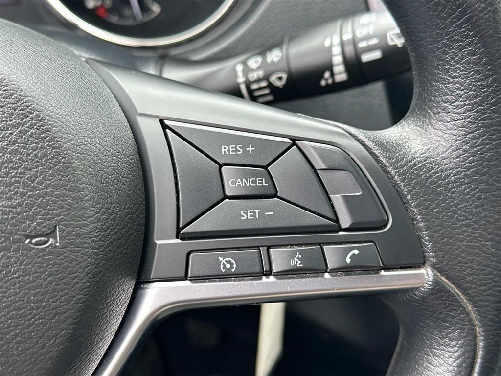 used 2018 Nissan Rogue car, priced at $10,000