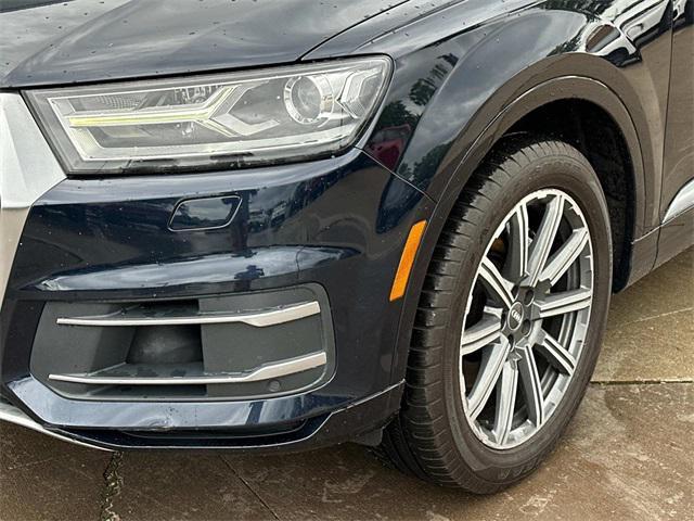 used 2017 Audi Q7 car, priced at $16,425