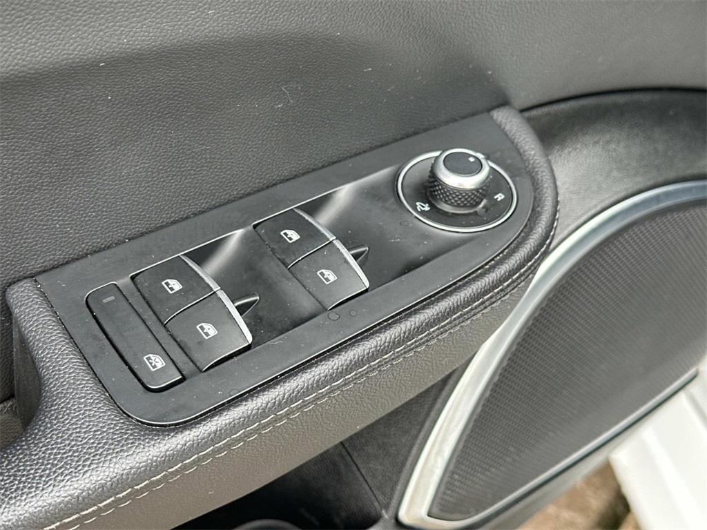 used 2022 Alfa Romeo Giulia car, priced at $26,449