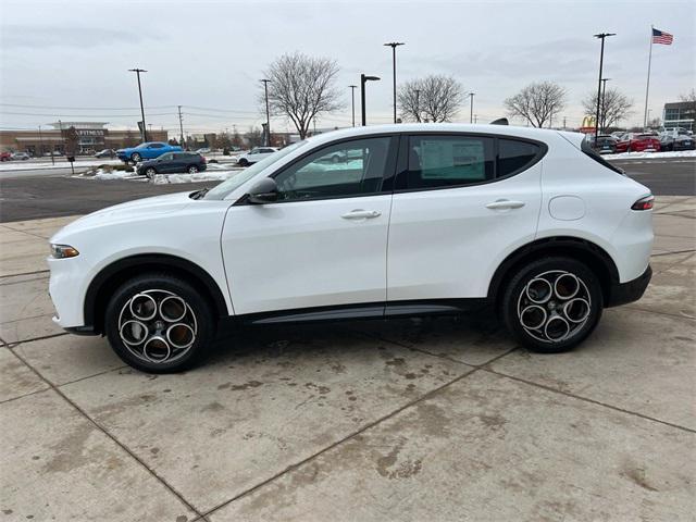 new 2025 Alfa Romeo Tonale car, priced at $45,228