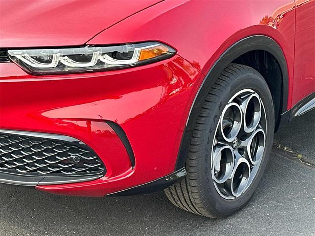 new 2025 Alfa Romeo Tonale car, priced at $47,065