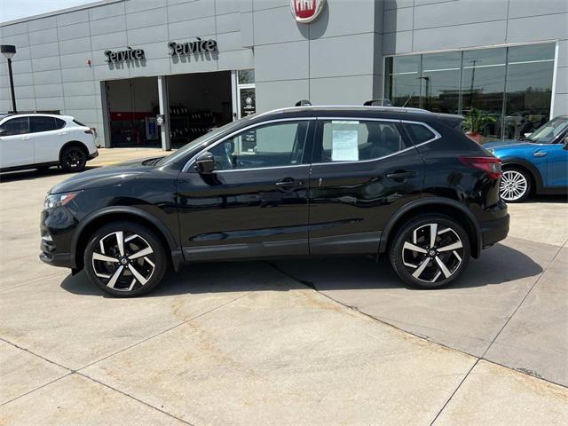 used 2020 Nissan Rogue Sport car, priced at $21,629