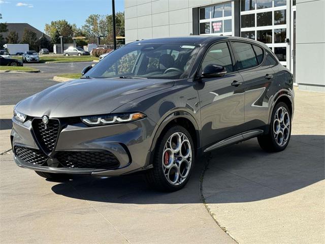 new 2024 Alfa Romeo Tonale car, priced at $54,870