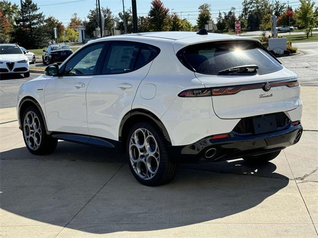 new 2024 Alfa Romeo Tonale car, priced at $54,273