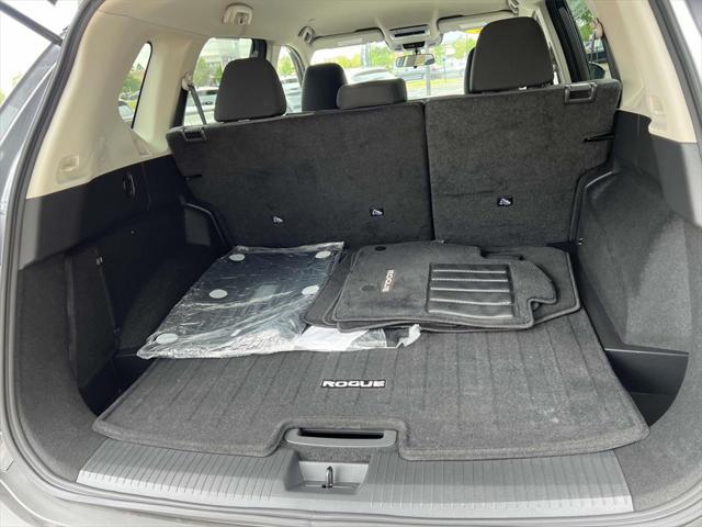 used 2022 Nissan Rogue car, priced at $19,595