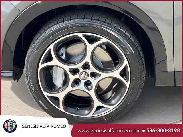 new 2025 Alfa Romeo Tonale car, priced at $48,419
