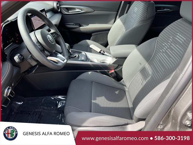 new 2025 Alfa Romeo Tonale car, priced at $48,419