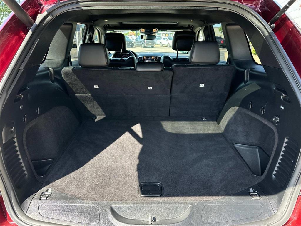 used 2020 Jeep Grand Cherokee car, priced at $18,806